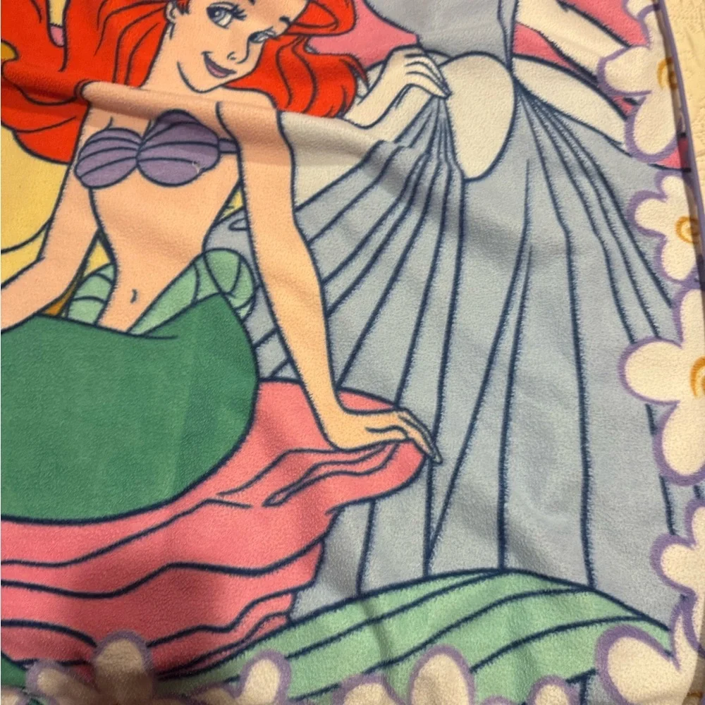 Disney Princesses Vintage Plush Blanket Cinderella Belle Ariel In EUC 42W X 57L”